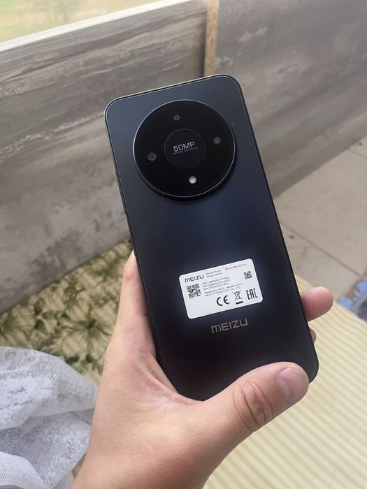Продам телефон в идеале 12/128gb , с документами