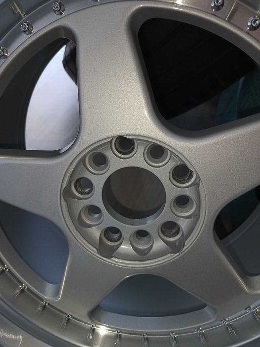 Vând un set de jante cu anvelope O.Z. Futura r18. 5×112/5×120