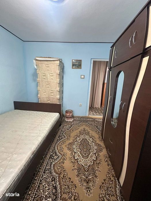 De vanzare apartament cu 4 camere,2 bai și 2 balcoane,etaj intermediar