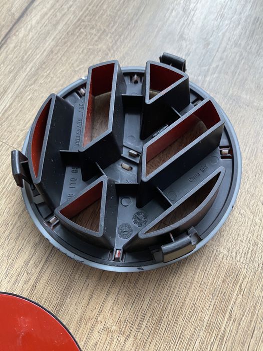 Emblema Embleme Semn Logo Negru Grila Bara Fata Haion Spate Vw Golf 5