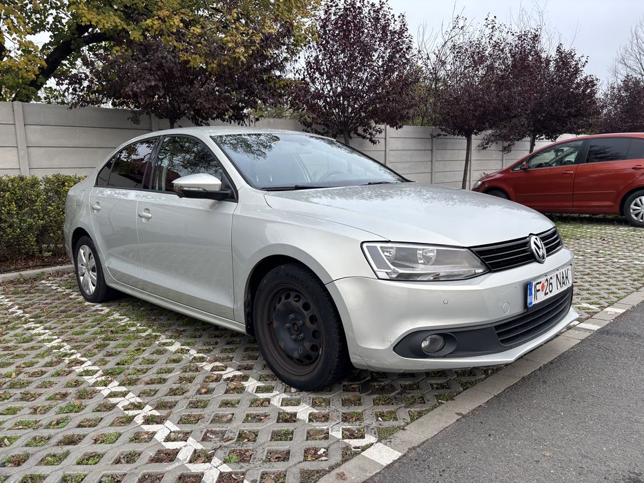 VW JETTA 2012 - 105CP - 1.6diesel