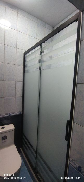 Dush kabina oynali kimga sifat narxdan ustun