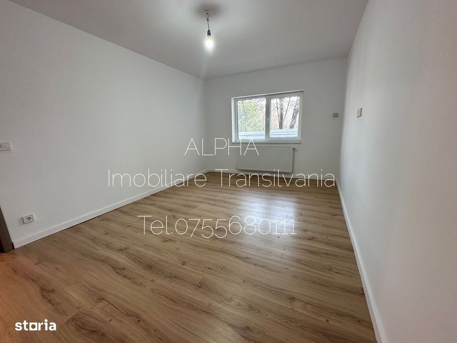 Apartament 3 camere,2 bai, 80 mp +garaj și beci, zona Scala