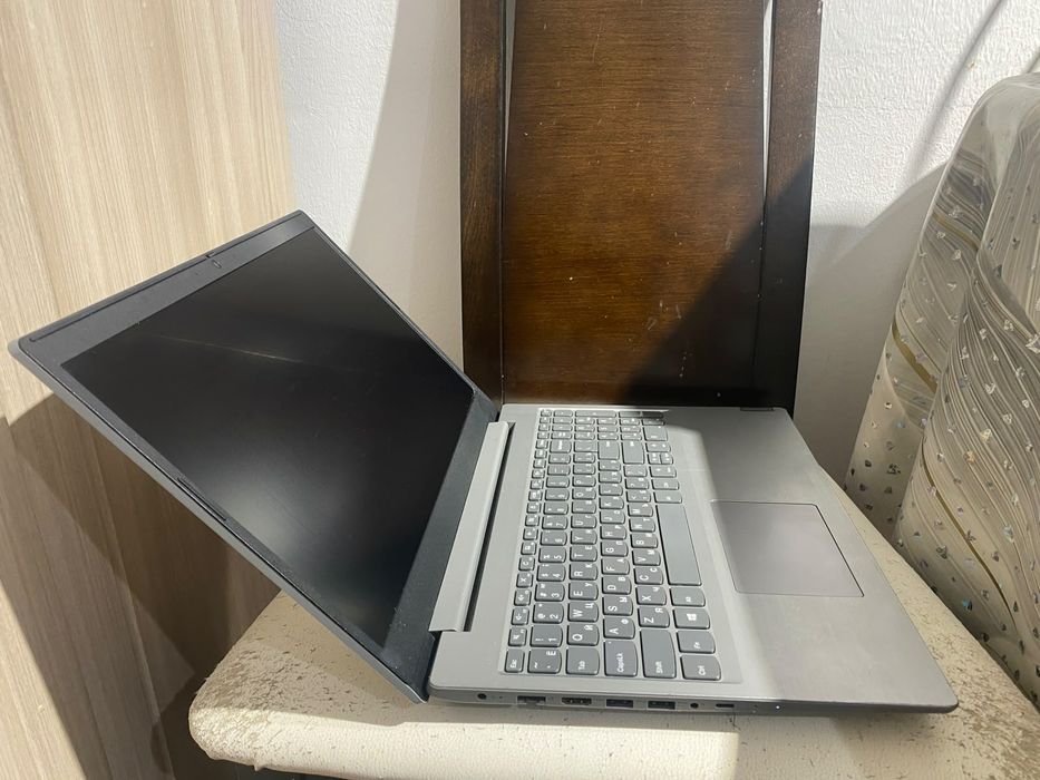 Lenovo/intel Pentium Gold 6405U