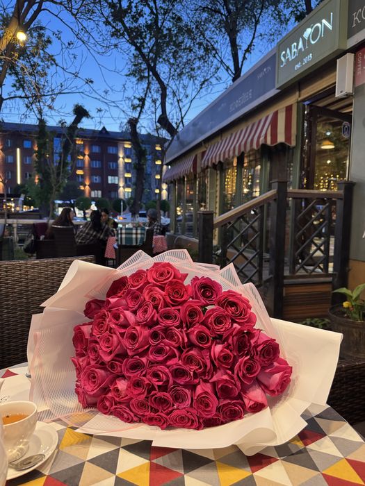 Букет  51 роза пишите на ватс