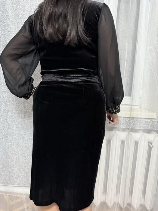 Платье 6000 тг.