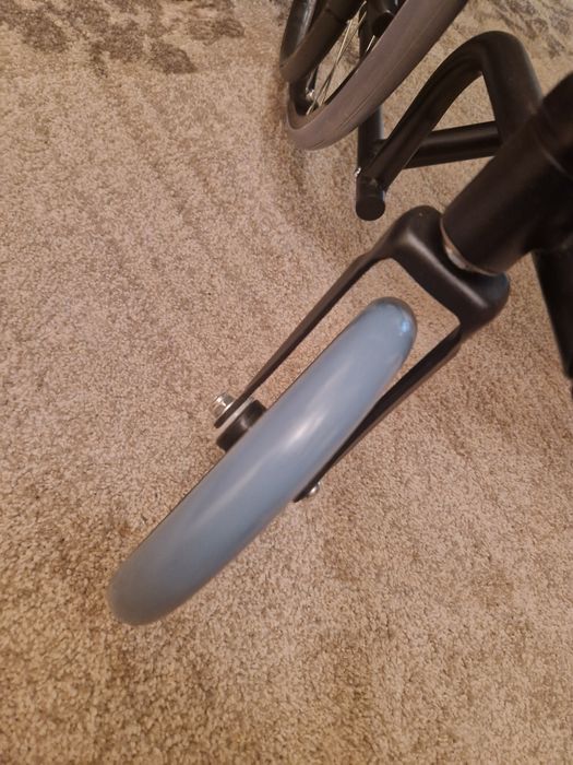 Scaun cu rotile din otel NextFarma®, sezut 46 cm, pliabil