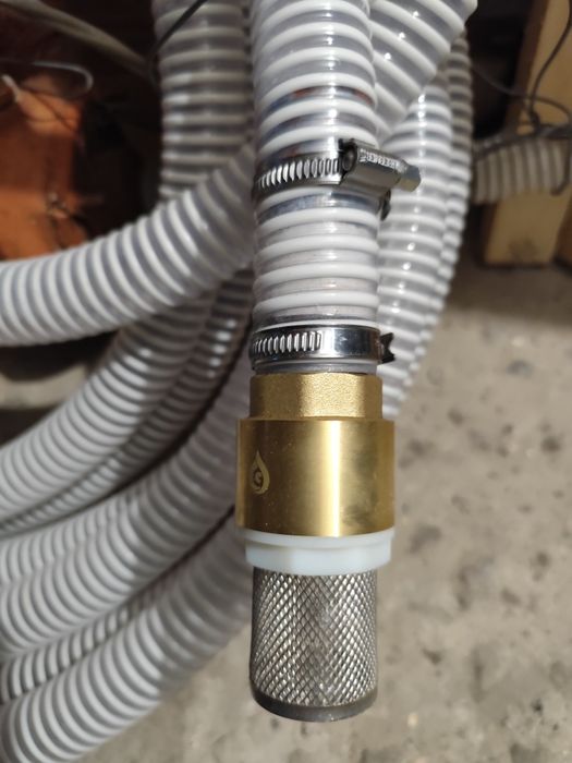 Продавам мотор за поливане