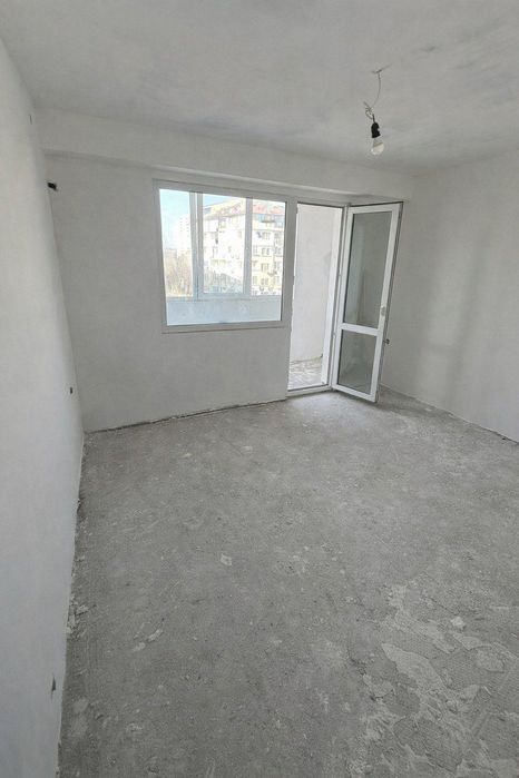 Продава се Двустаен апартамент в Бургас, Изгрев - 68 кв.м за 1013 €/кв.м - Снимка #2