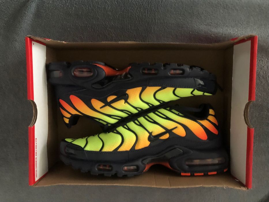Оригинални маратонки Nike Air Max Plus Tn