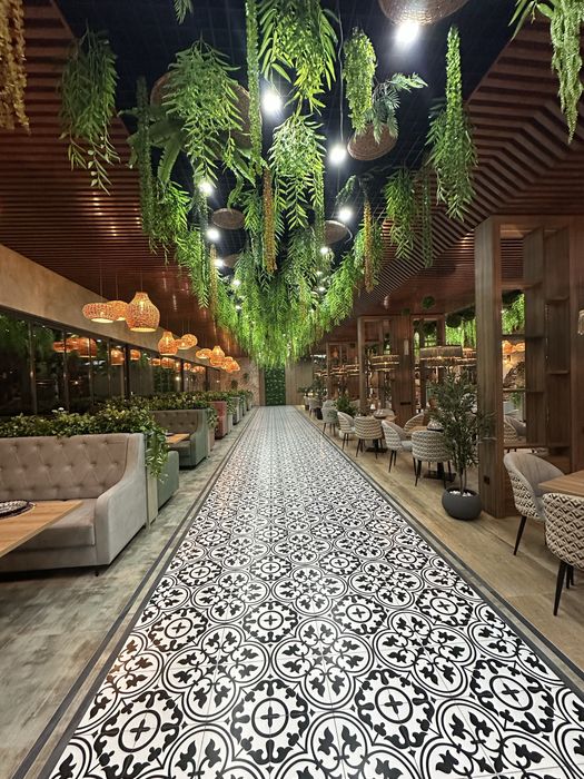 Yumshoq mebel va Stol Kafe va Restorant