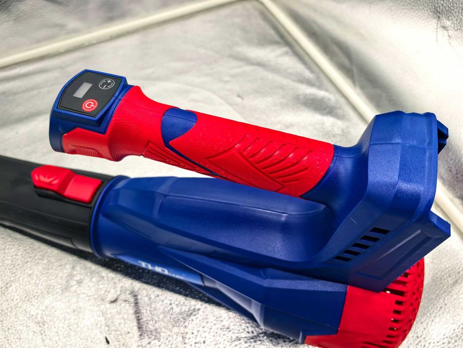 Suflanta frunze THO electrica pret 329 lei