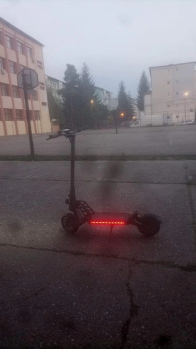 Scuter electric( trotineta) Todimart G2-Y 800W 10.4 Ah  48V