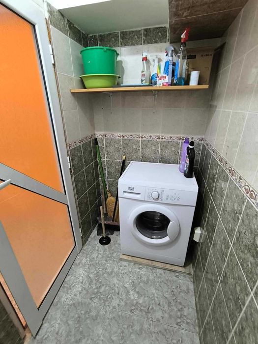 Дава се под наем Тристаен апартамент в Варна, Център - 92 кв.м за 612 € - Снимка #10