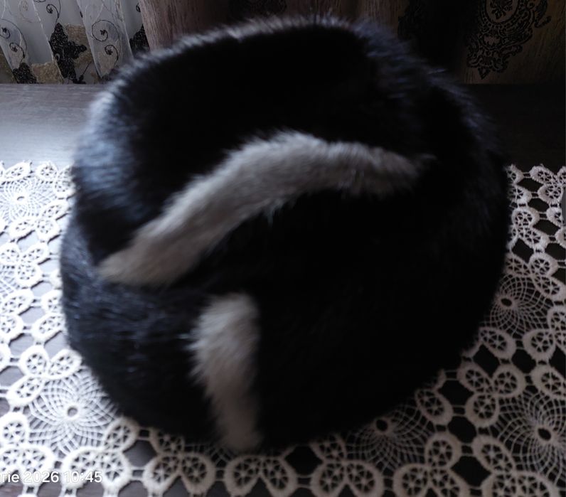 Vând caciula damă nouă