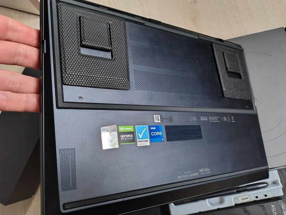 ASUS Zenbook Pro 14 Duo OLED, i7‑12700H, 16GB, 1TB SSD, RTX 3050 Ti