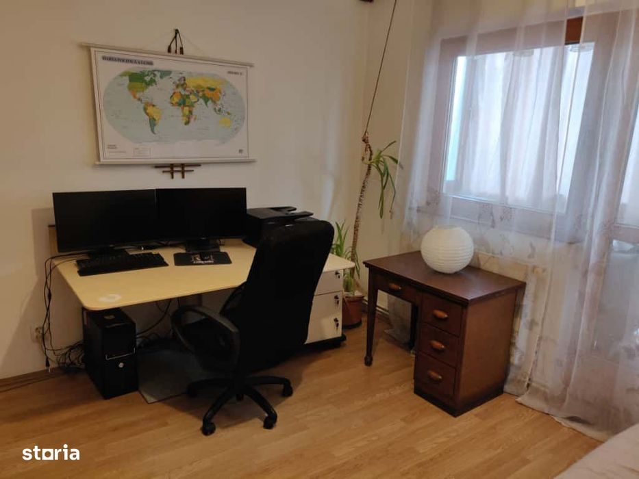 Vand apartament 3 camere Manastur