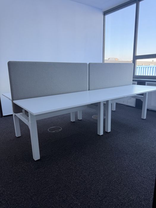 Mobilier birou impecabil utilizat 6 luni