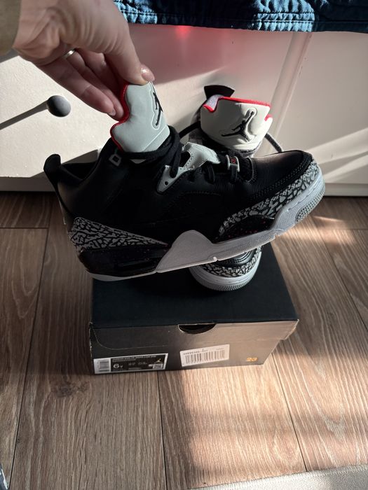 Nike Jordan măr 38,5