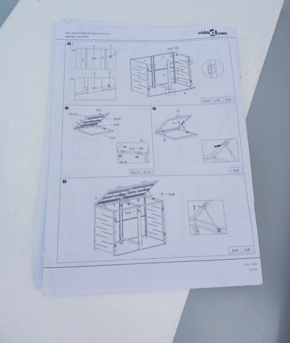 Magazie de grădină produsul vine ambalat în 2 cuti nou
