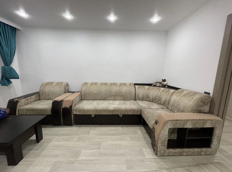 Срочно продам мягкий уголок