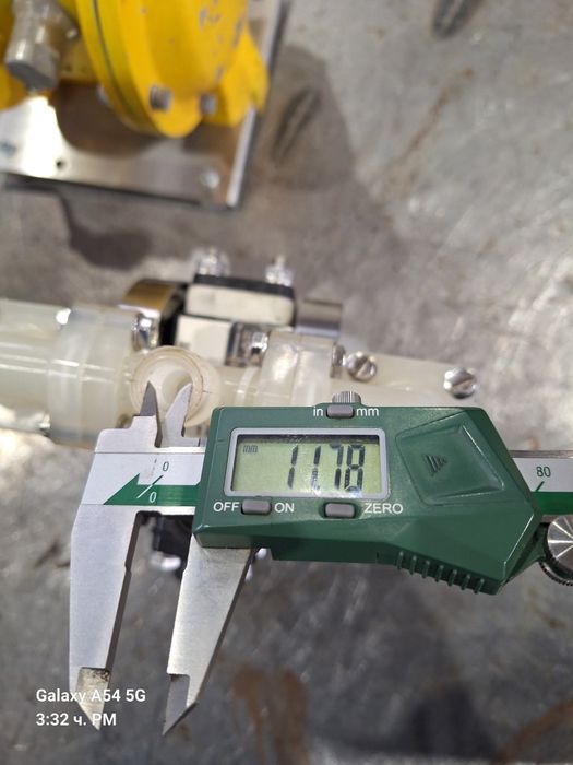 Мембранна  помпа