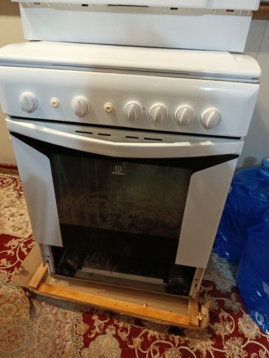 Indesit плита духовка