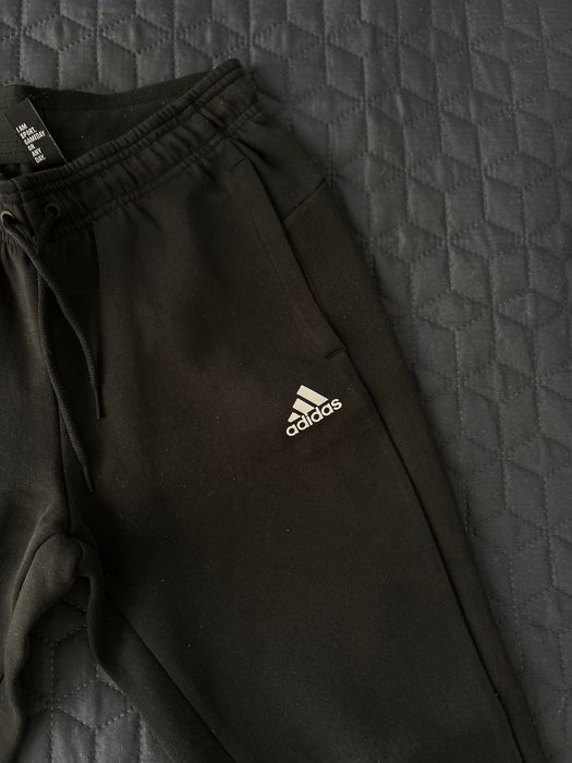 спортни панталони