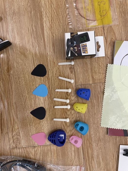 Акустическая гитара