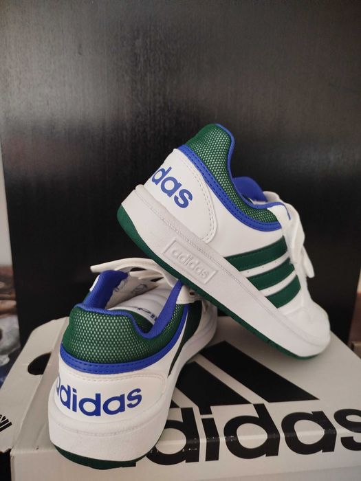 Маратонки adidas 34eu стелка 22см