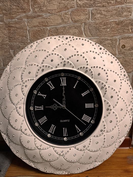 Часы настенные для дома