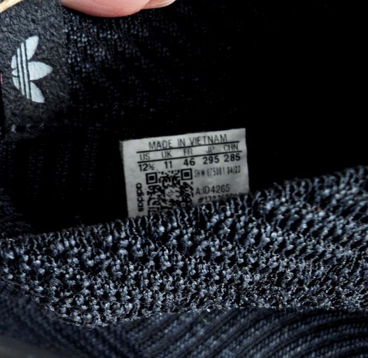 Нови adidas NMD S1 Sock Black и NMD R1 бели и черни мъжки обувки