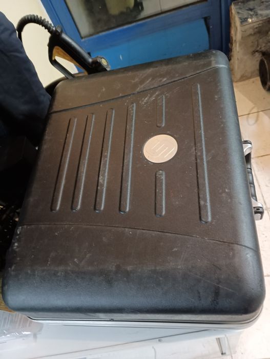 Куфар за електричари parat