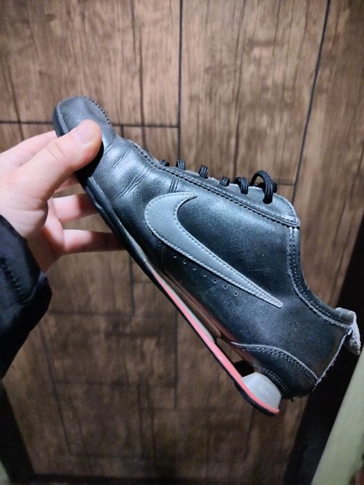 Маратонки Nike естествена кожа