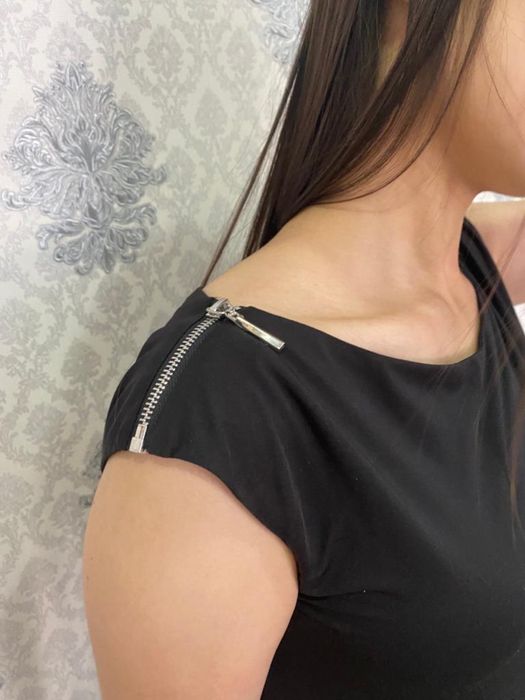 Платье черное вечернее