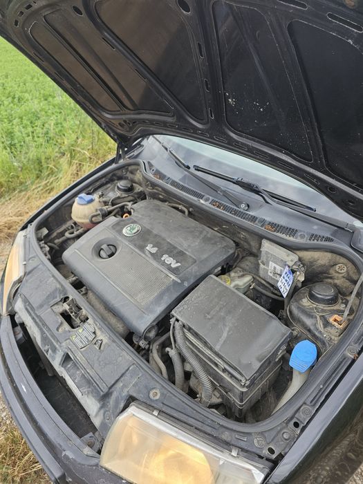 Vând skoda fabia  urgent