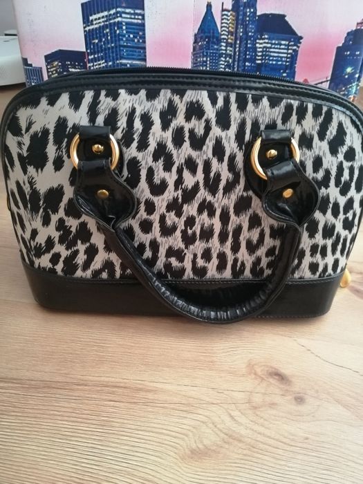 Чанти от 9лв до 25лв