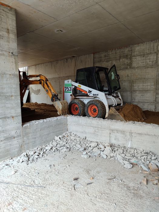 Строителна механизация/бобкат/комбинация/багери/скеле /офиси/валяк/и д