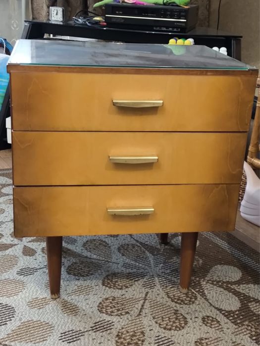 Продам тумбочки 2 штуки