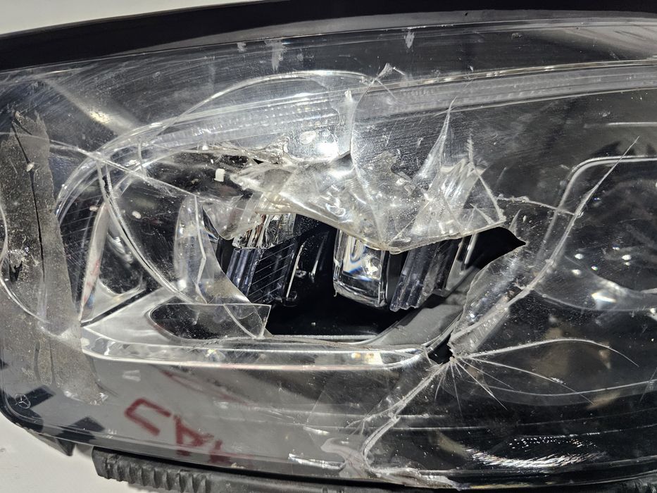 Far stanga led Mercedes GLS W167 cod A1679068907 avariat
