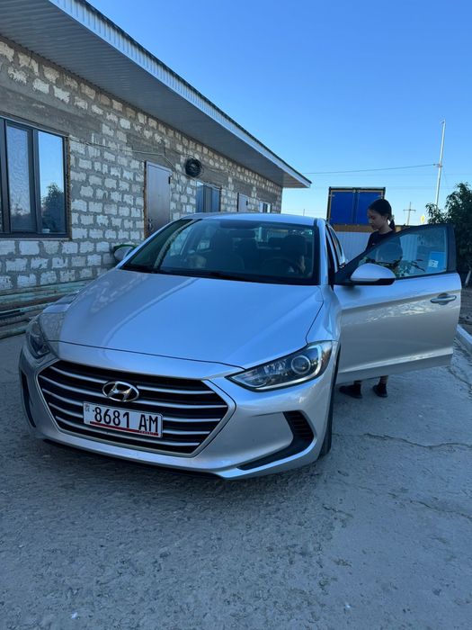 Хундай элантра 2017 г