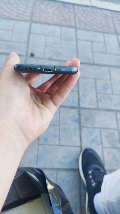 Продам/обменяю Xiaomi 12