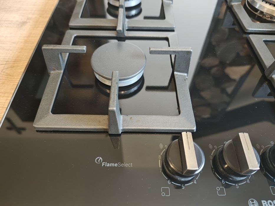 Plita vitro ceramica gaz BOSCH