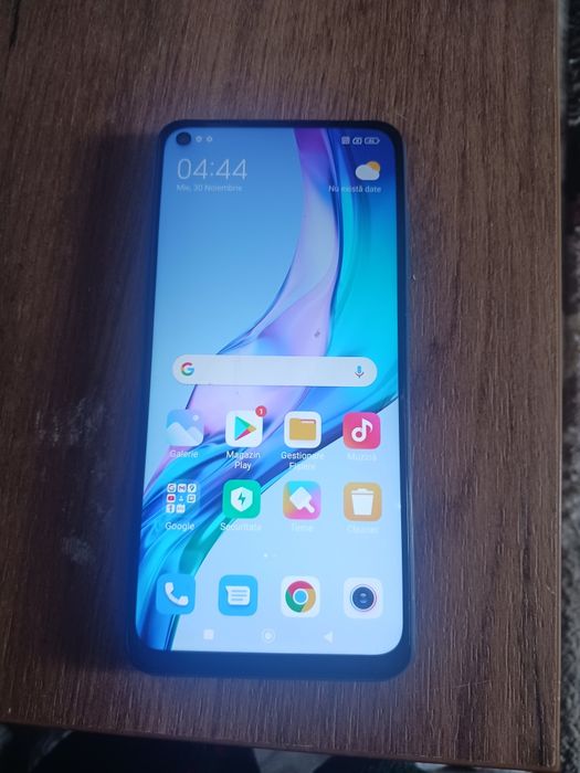 Vând telefon Redmi 150 lei