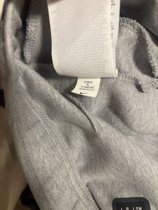 Орогинален сив nike tech old season