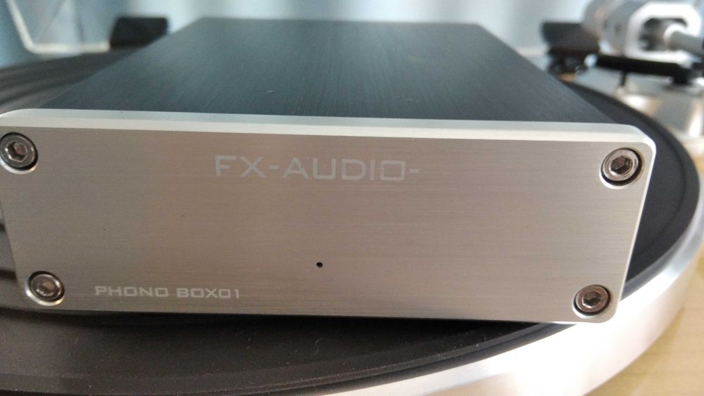 Виниловый проигрыватель TEAC TN-300