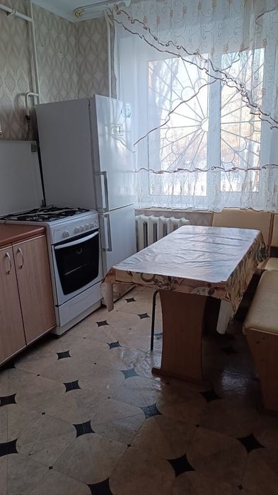 Сдам квартиру на 4 мкр