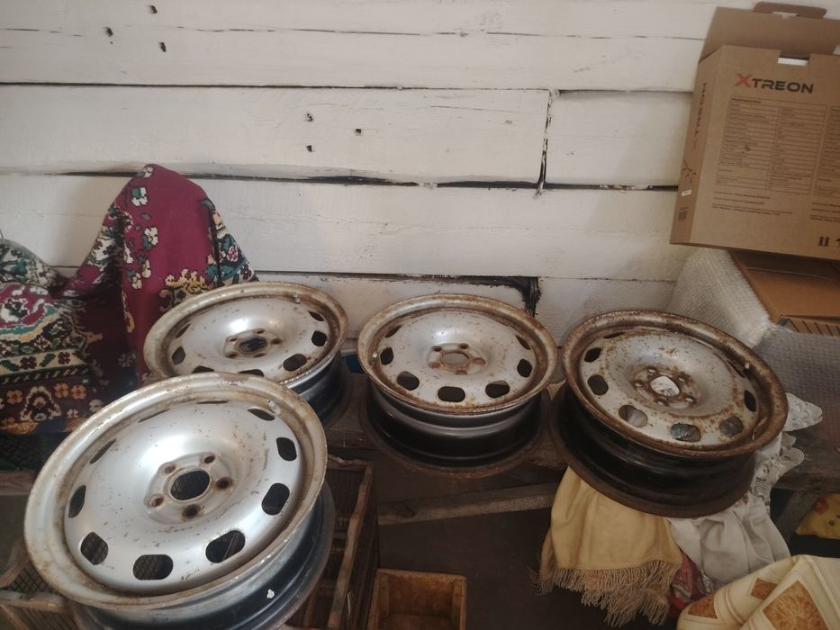 тойота Е диски .