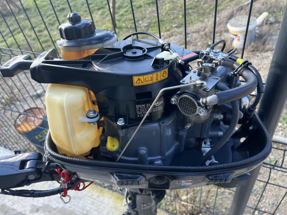 Motor suzuki 4timpi  5cp. Nou