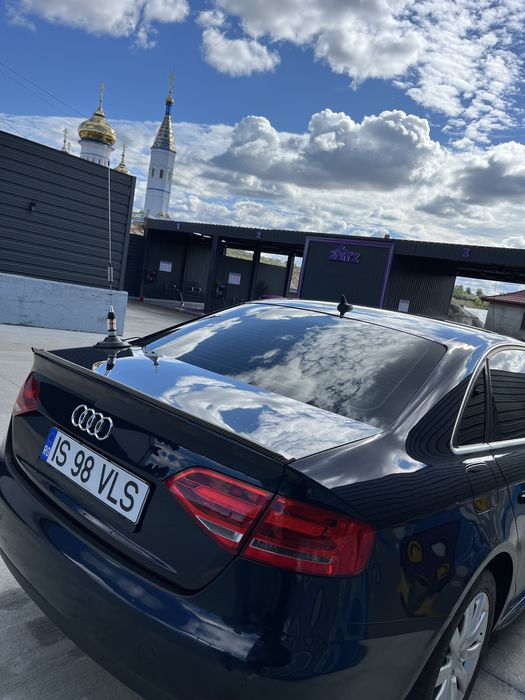 Se vinde Audi a4 b8 2.0 tdi